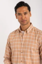 قميص كاروهات بقصة عادية - Image 2